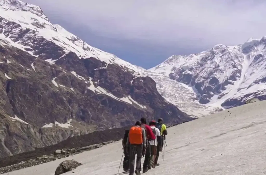 1dd98567 ddcc 4aff b805 242ea2e0face Trekking in Uttarkhand was e1734283369585
