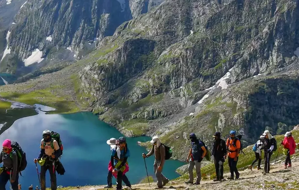 80259 feature Kashmir Great Lakes Jeremy Wee Vishnusar and Kishansar Lakes View from Gadsar Pass e1734763291450